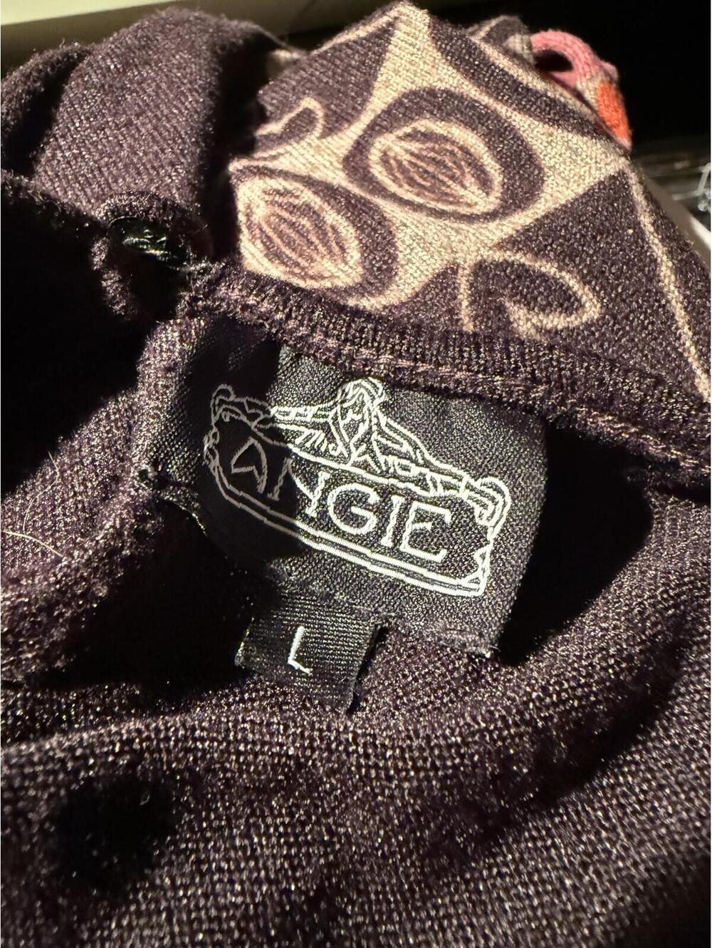 Angie Sleeveless Patterned Knit Dress with Keyhole Back Detail - Picture 4 of 4
